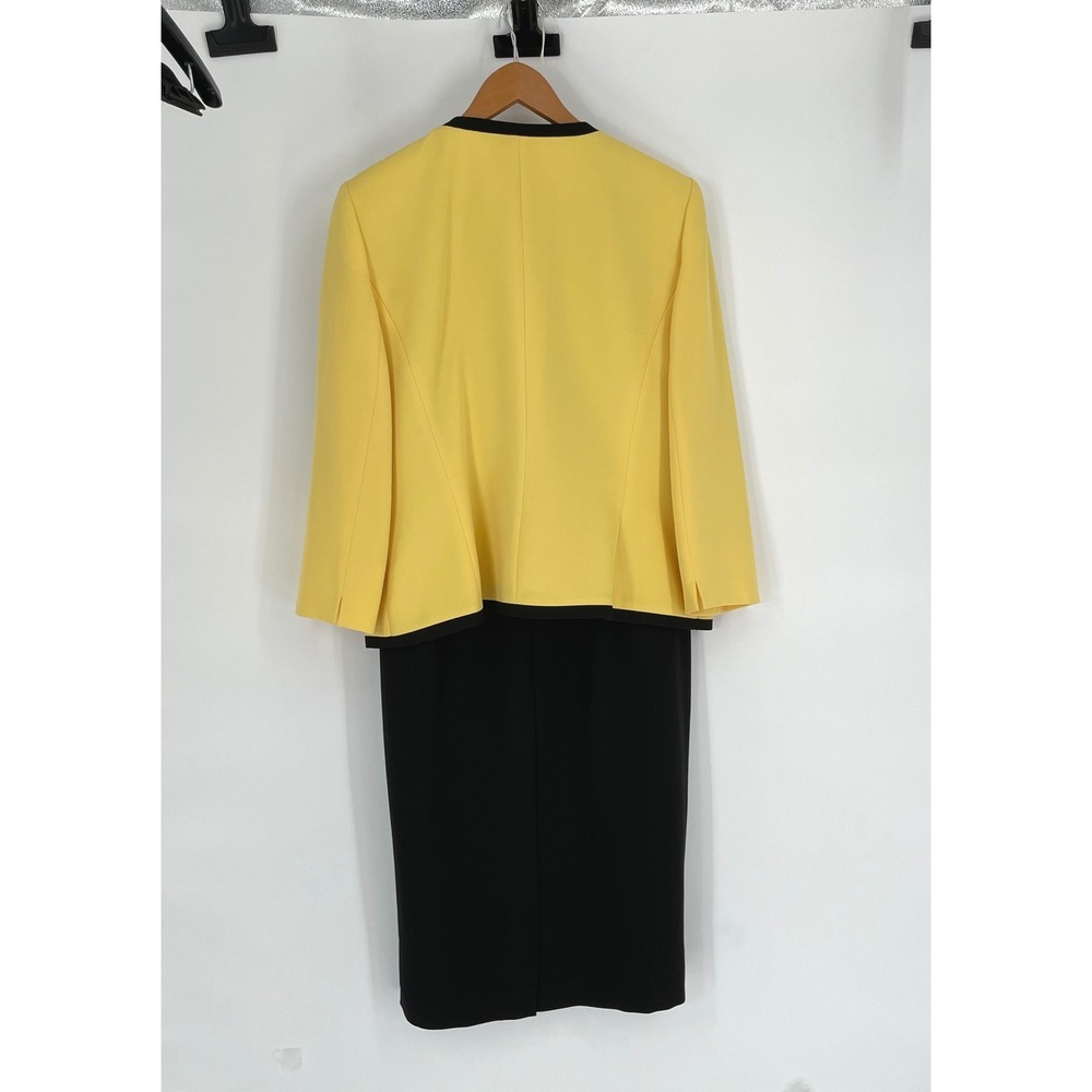 Kasper Women Size 12 Two Piece Dress Suit Yellow Black Diamond Cutout Career - Picture 3 of 16
